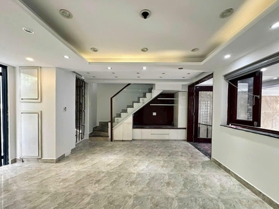 Cơ hội sở hữu nhà mặt tiền diện tích lớn tại trung tâm quận 6   khu vực kinh doanh sầm uất 2