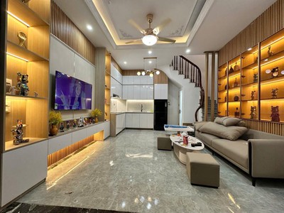 Bán nhà 4 tầng phố bạch mai ngõ nông ba gác tận cửa giá hiếm có 30m2 chỉ 5.8 tỷ 0