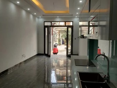 Bán nhà  hoàng mai 34m2, 5 tầng. mặt tiền 3.5m. giá 6.9 tỷ hoàng mai hà nội 1