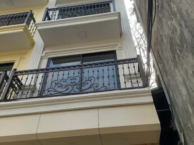 Bán nhà  hoàng mai 34m2, 5 tầng. mặt tiền 3.5m. giá 6.9 tỷ hoàng mai hà nội 0