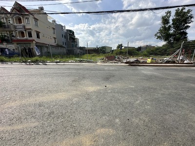 Bán đất mặt tiền đường số 11, hiệp bình phước thủ đức, diện tích 3164m , giá 150 tỷ 0