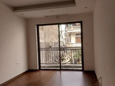 Bán nhà  hoàng mai 34m2, 5 tầng. mặt tiền 3.5m. giá 6.9 tỷ hoàng mai hà nội 2