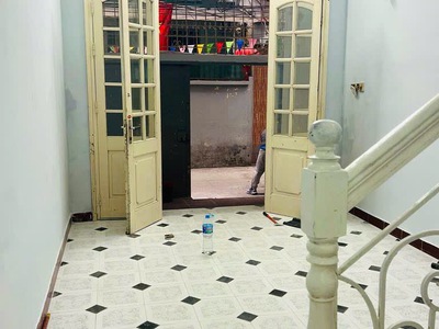 Cho thuê nhà riêng 3 tầng 0