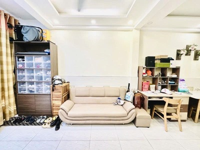 Ngay bv 115 thành thái q.10 - hẻm rộng đẹp 1 trục thông - hiếm nhà bán chỉ 5.x tỷ 1