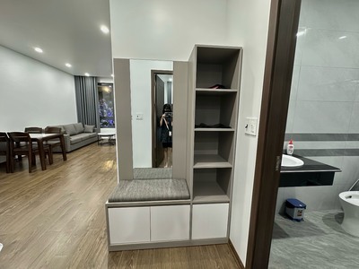 Cho thuê căn hộ cao cấp Vinhomes Marina, 2 p.ngủ  80m2 . 3