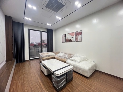  nhà mới kong, 15m ra phố  nguyễnvăncừ - long biên - ô tô vào nhà -  thangmáy - chào 9,x tỷ 3