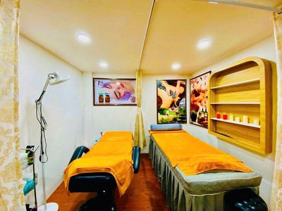 Vì chuyển nơi ở nên mình cần sang nhượng lại tiệm nail gội   nhà nguyên căn 3