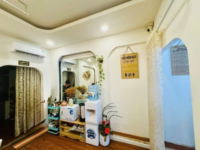 Vì chuyển nơi ở nên mình cần sang nhượng lại tiệm nail gội   nhà nguyên căn 1