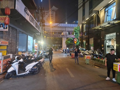 Cần sang nhượng cửa hàng tại ngõ 1, ao sen, mỗ lao, hà đông 1