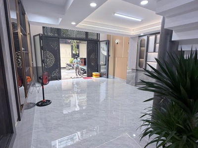 Bán nhà phố phường thạnh xuân quận 12 nhỉnh 6 tỷ- 4 tầng dt 100m2  5x20  hxh 7m  ☘diện tích ngang 2