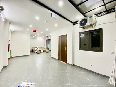 Căn hộ dòng tiền tại võng thị giá nhỉnh 27 tỷ 4