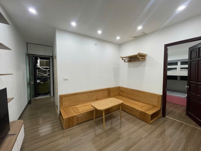 Căn hộ hiếm - Bán CH 45M đầy đủ nội thất. 2 ngủ. sổ đỏ toà Sông Nhuệ. Chỉ 2.4x tỷ 1