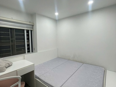 Căn hộ hiếm - Bán CH 45M đầy đủ nội thất. 2 ngủ. sổ đỏ toà Sông Nhuệ. Chỉ 2.4x tỷ 2