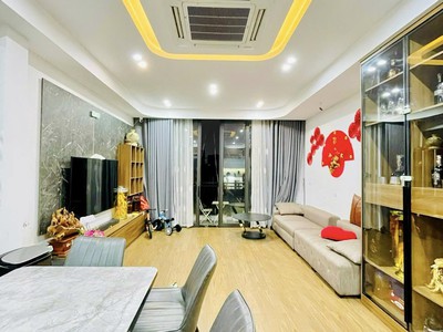 Bán 90m - 6 Tâng - 5m.Mặt Tiền.   Hồ Tùng Mậu   Nam Từ Liêm. ô tô 1
