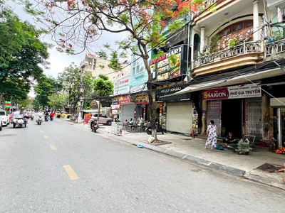 Mrs Tâm Bán nhà lô góc vị trí ĐẸP mặt đường Hai Bà Trưng, Lê Chân, Hải Phòng. HOT 11,5 tỷ 2