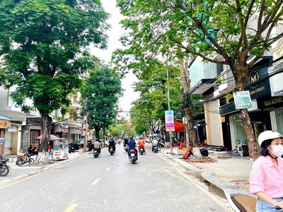 Mrs Tâm Bán nhà lô góc vị trí ĐẸP mặt đường Hai Bà Trưng, Lê Chân, Hải Phòng. HOT 11,5 tỷ 0