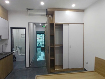 Bán Nhà Giải Phóng , DT 50m x 6T , Gí Hơn 12 Tỷ , 10P Ngủ , Dòng Tiền 600/ Năm , Oto đỗng cửa 5