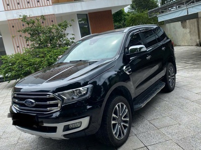 Em cần bán chiếc ford everest đời 2019 2