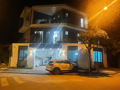 Bán Nhà vườn 3 mặt tiền vị trí đẹp thuận tiện khu đô thị mới tuệ tĩnh 4