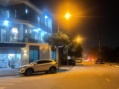 Bán Nhà vườn 3 mặt tiền vị trí đẹp thuận tiện khu đô thị mới tuệ tĩnh 2