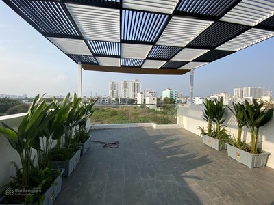 Nhà mới 90m2 - Có thang máy - Đủ nội thất - Giá 14.5 tỷ - Đường D4, Q7 7