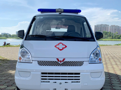 Xe Điện Cứu Thương EBus Đại Cường 7