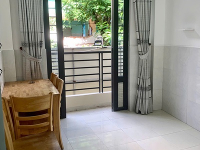 Cho Thuê Nhà Mặt Tiền Chính Chủ Nguyên Căn 90m2 Nguyễn Tiểu La Quận 10 4