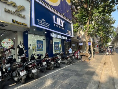 Mặt phố cầu giấy   2 mặt tiền   thang máy   kinh doanh đỉnh 1