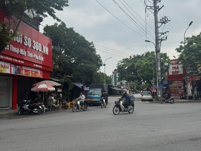 Chủ mót bán lên để giá rẻ cho ra hàng sớm, phố kim bảng, phường hương mạc, từ sơn, bắc ninh 0