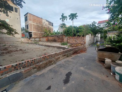 Không có lô nào rẻ hơn ạ. đất bắc hồng, 180m2, mt8.7m, 8.4 tỷ, đông anh. 2