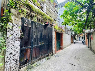 Bán gấp nhà đẹp - giá tốt - vị trí đắc địa tại phố bạch đằng, quận hai bà trưng, hà nội 1