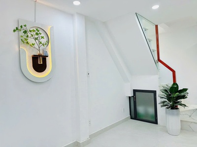 Bán nhà mới xây vào ở liền hưng phú p9 q8 2