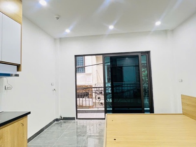Bán gấp toà 6 tầng ccmn chdv dòng tiền 50tr/ tháng cực vip tại giải phóng 0