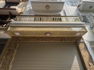 Nhà đẹp phố đông quan cầu giấy - luxury - thang máy -sđcc - lh:em phú - call: 0969577586 0