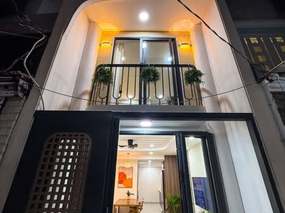 Nhà đường ngô tất tố phường 19 quận bình thạnh. 0