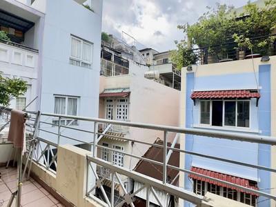 Nhà đường phan đình phùng phường 17 quận phú nhuận. 4