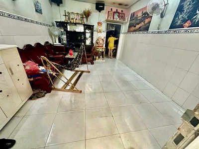 Cần ra gấp nhà q6 - nguyễn văn luông - nhỉnh 5 tỷ 0