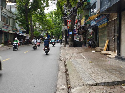 Bán nhà mặt phố hoàng hoa thám, ba đình vỉa hè, kinh doanh sầm uất 92m 24.5tỷ 1