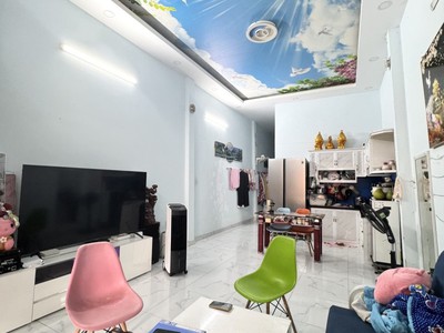 Bán nhà hiệp bình phước   hẻm xe hơi   130m    gần vạn phúc city   giá 7.6 tỷ  còn thương lượng 0