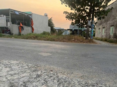 Bán Đất Cách - QL50 1km , Gò Công, Tiền Giang, 800tr/100m2, gần Chợ Xã Lợi, SHR 0