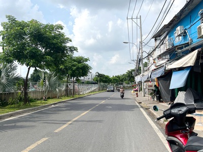 Bán nhà 2 tầng mặt tiền bến bình đông p15q8. giá: 5.5 tỷ 4