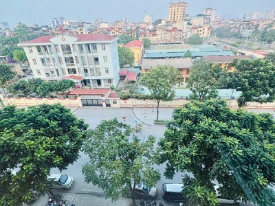 Bán cc 326 lê trọng tấn, dt 152m2, 3n2vs, nội thất đẹp, giá 9,6 tỷ 3