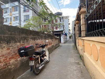 Bán đất phúc lợi   gần vinhomes   ôtô đỗ cửa   đất đẹp xây 6 tầng 0