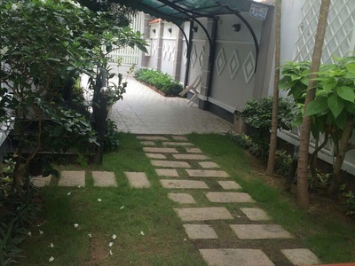 Bán biệt thự siêu sang   113/1 nguyễn văn hưởng, p.thảo điền, q.2   dt 639m  full thổ cư 2