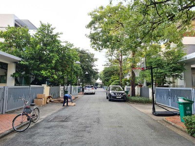 Bán biệt thự 3 tầng   60h1 giang văn minh, p. an phú, tp. thủ đức 2