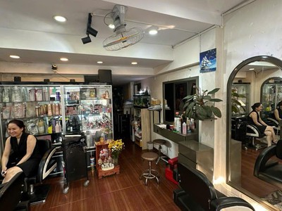 Bán nhà mặt tiền nguyễn thiện thuật, p.2, quận 3   đang cho thuê 28tr/tháng 1