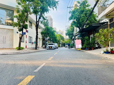 Bán nhà mặt tiền ngay chợ tân mỹ, phường tân phú, quận 7, 120m2  6x20 , 18 tỷ 4