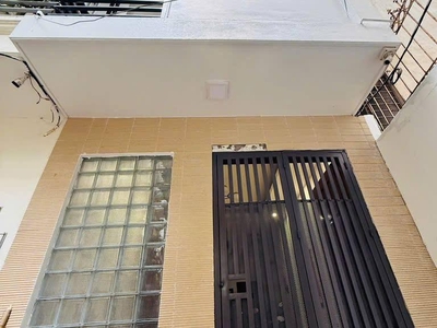 Tôi cần bán nhà đẹp 9 phòng ngủ - trường chinh, thanh xuân - dt 42m2 x 5t. phân lô  nội thất đẹp 0