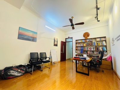 Mở bán lô đất phân lô a38 tư đình long biên- gần cầu trần hưng đạo  view trực diện dự án tỷ đô 1
