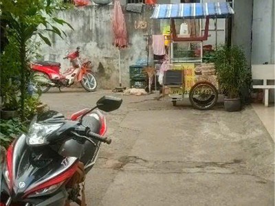 Chỉ 2 tỷ 950 triệu có ngay căn trệt lầu riêng biệt, full nội thất, giữa trung tâm thủ đức 2